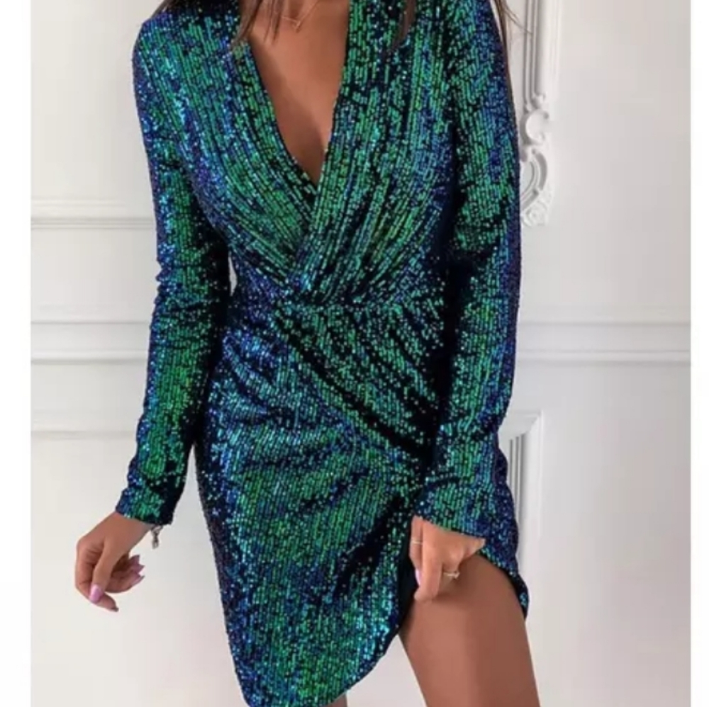 Green Sequins Party Ruched Long Sleeve Dress - Picture 4 of 9